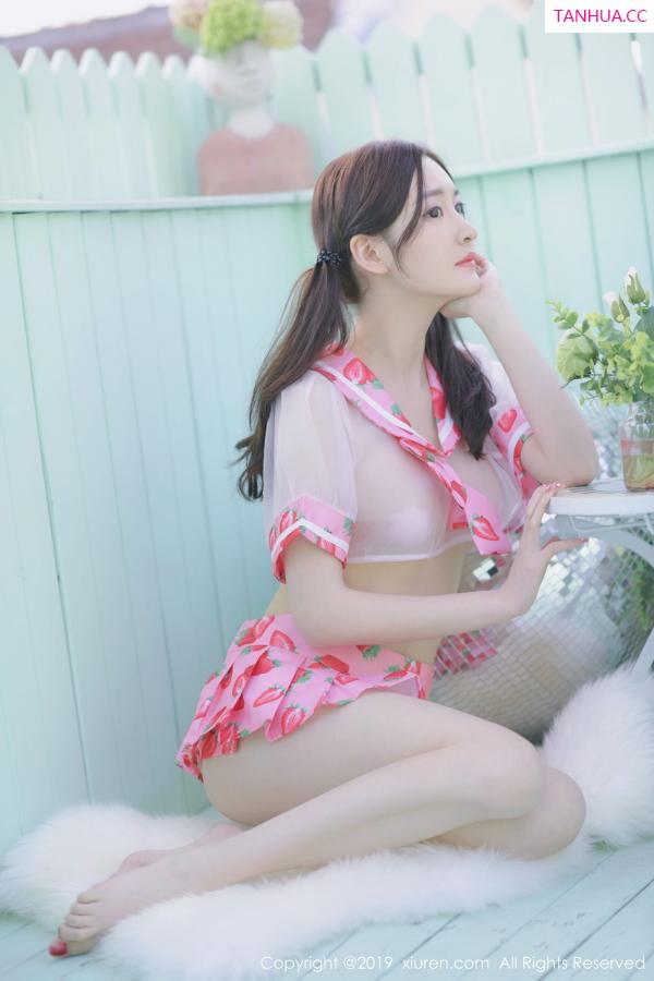 沈梦瑶  性感女神沈梦瑶 空乘制服草莓内衣第35张图片
